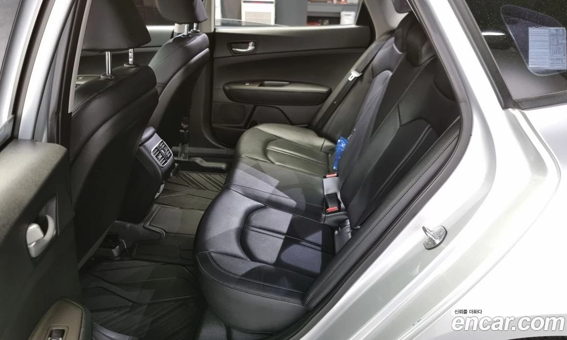 Kia K5 2.0 LPI Taxi Deluxe, снимка 12 - Автомобили и джипове - 55669090