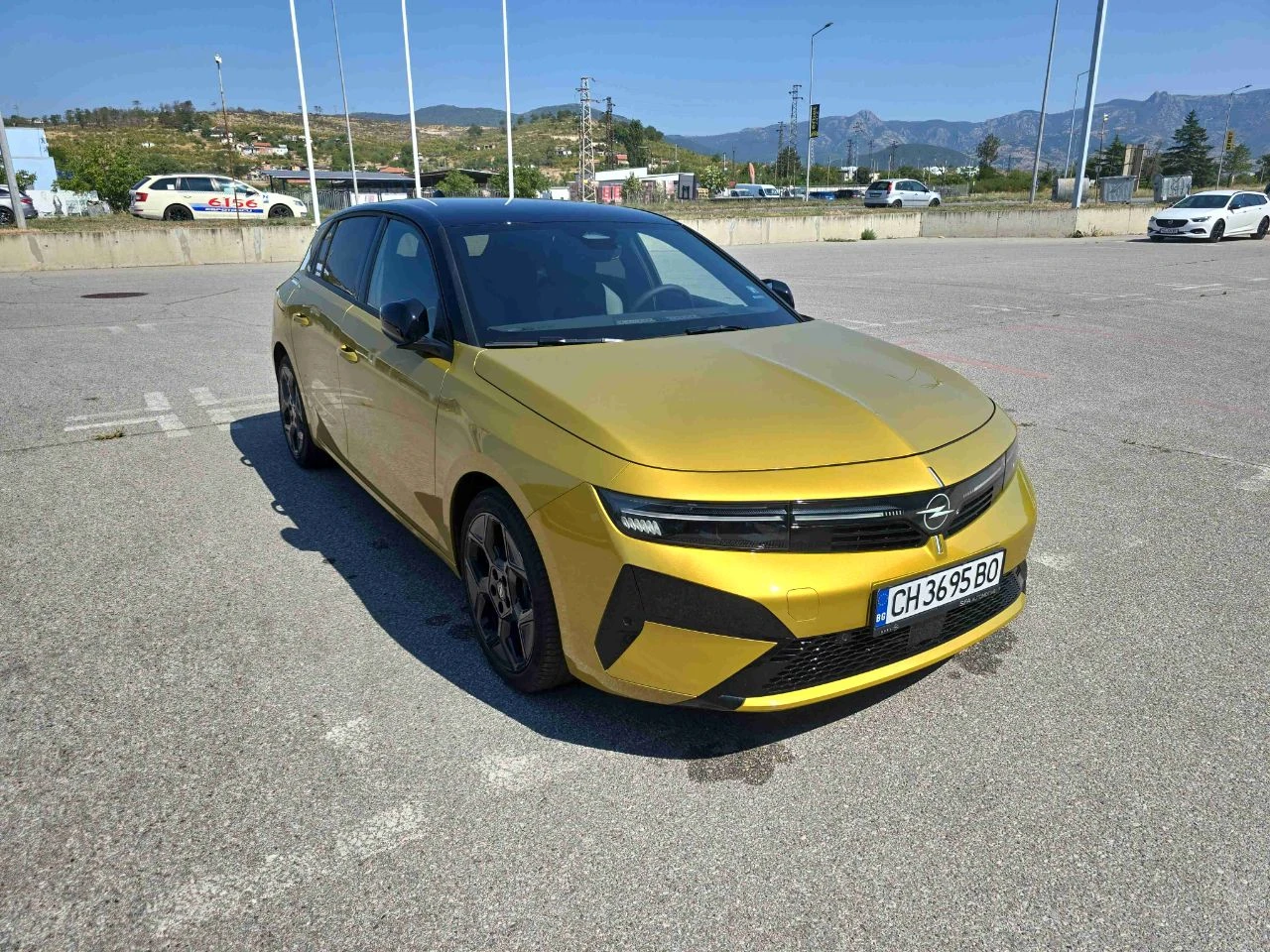 Opel Astra GS MHEV 107 кВ / 145 к.с.