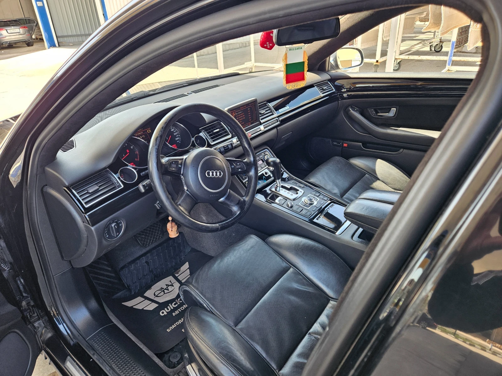 Audi A8 4, 2, снимка 8 - Автомобили и джипове - 56507216