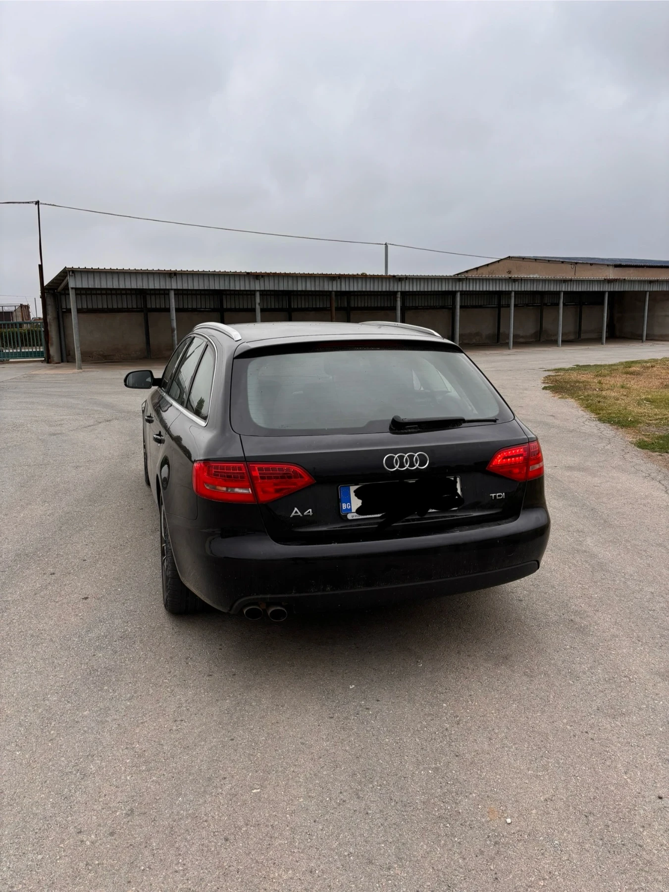 Audi A4 2.0tdi, снимка 10 - Автомобили и джипове - 56510674