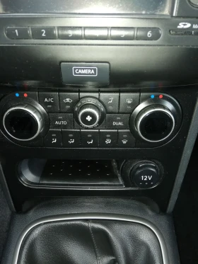 Nissan Qashqai 1.6TD климатроник УНИКАТ ВЪЗМОЖЕН БАРТЕР , снимка 4