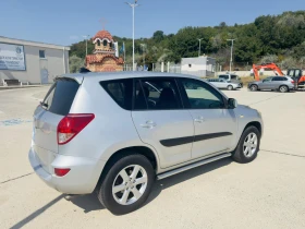 Toyota Rav4 2.2, снимка 3