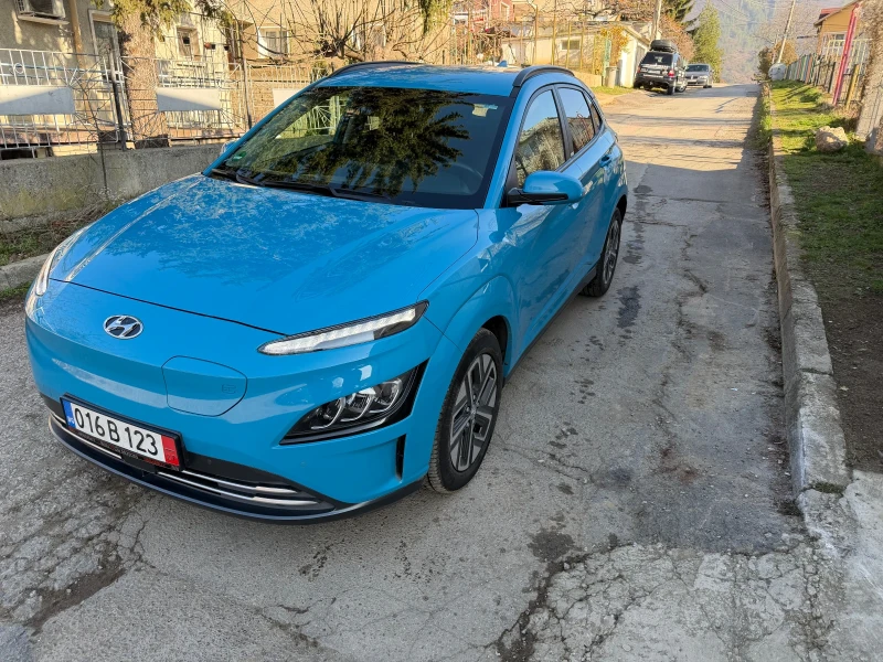 Hyundai Kona 52760km 64kWH сервизна кника, снимка 3 - Автомобили и джипове - 52663196