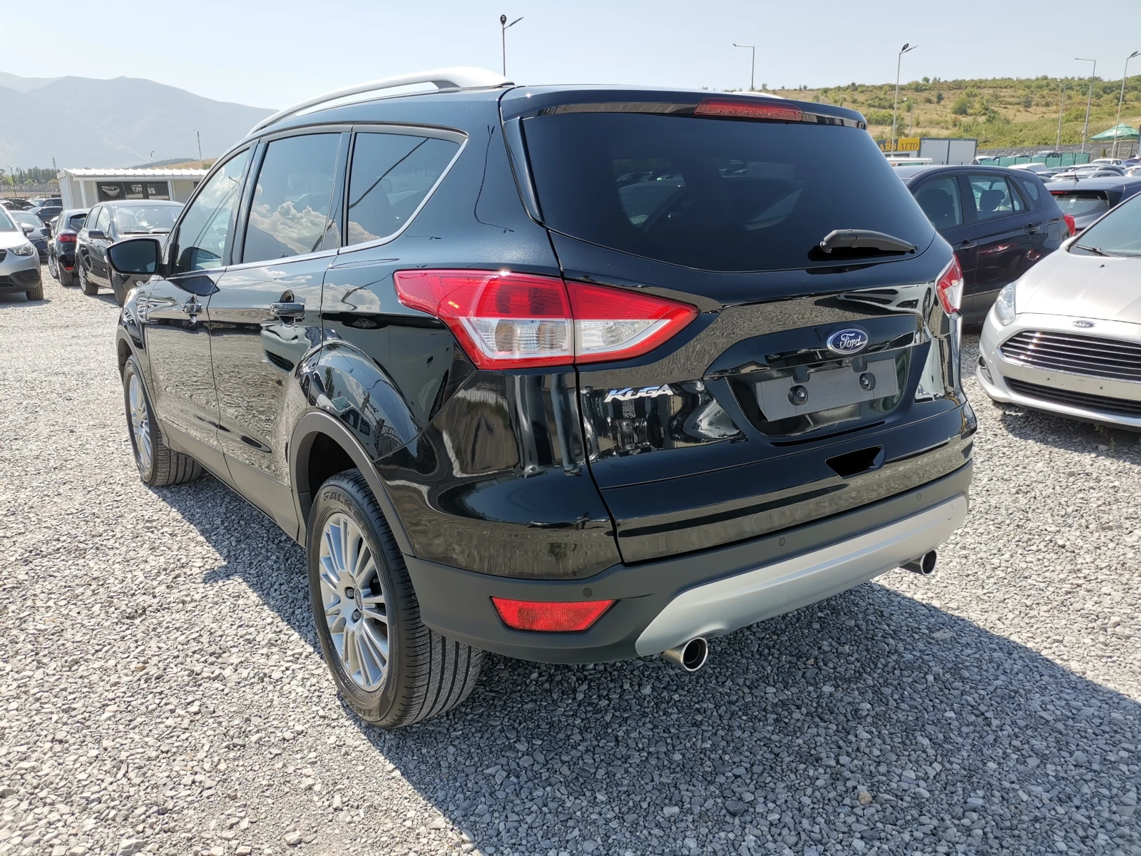 Ford Kuga 2.0d Auto 4x4 - изображение 3