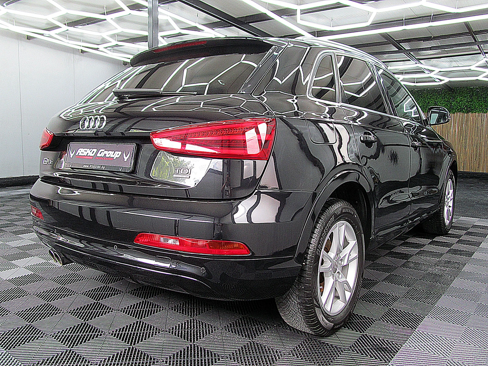 Audi Q3 S-LINE/F1/LED/NAVI/ TOP!!!СОБСТВЕН ЛИЗИНГ - изображение 6