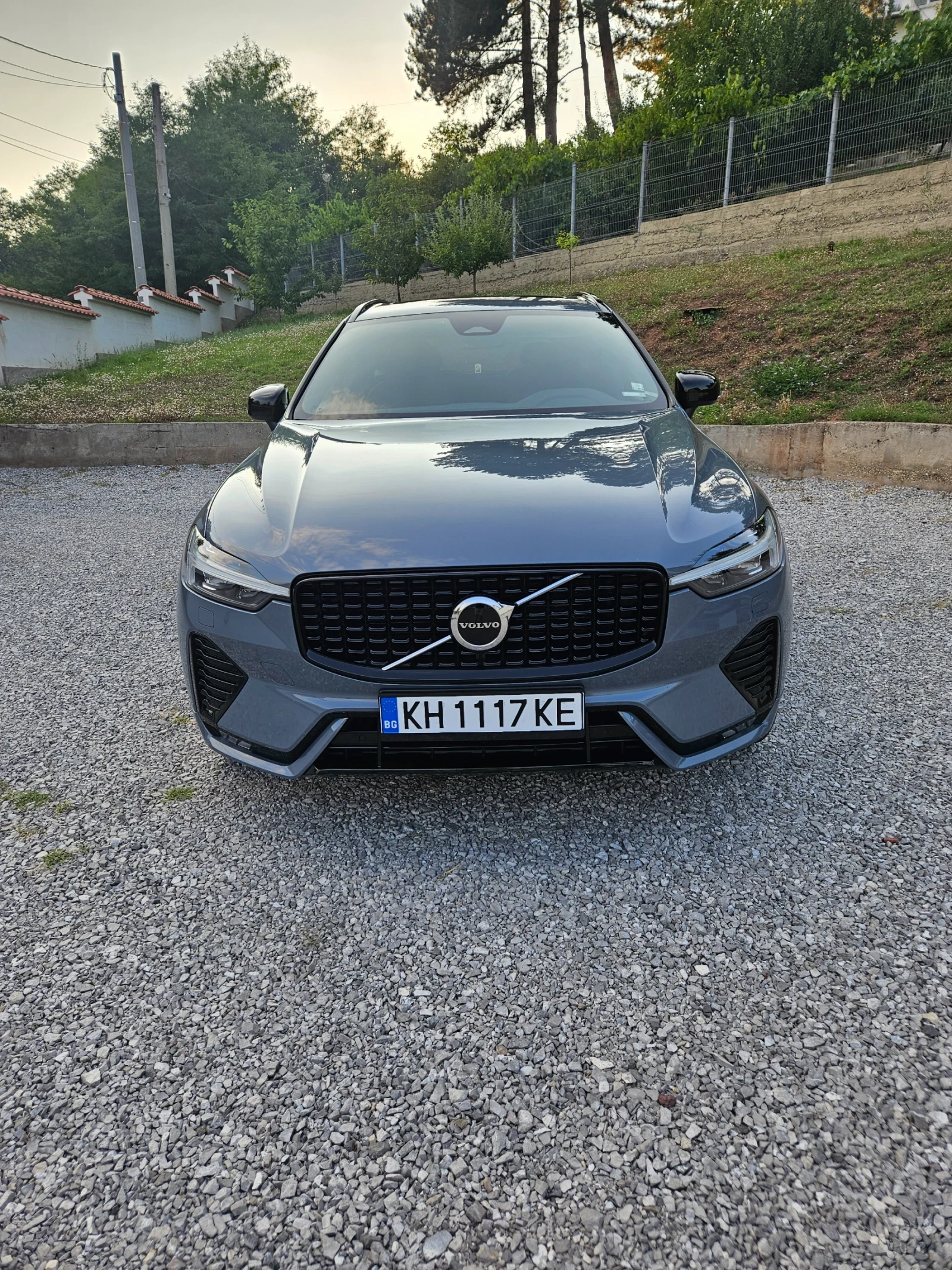 Volvo XC60 B4 mild hibrid PLUS  DARK 240  | Mobile.bg   1