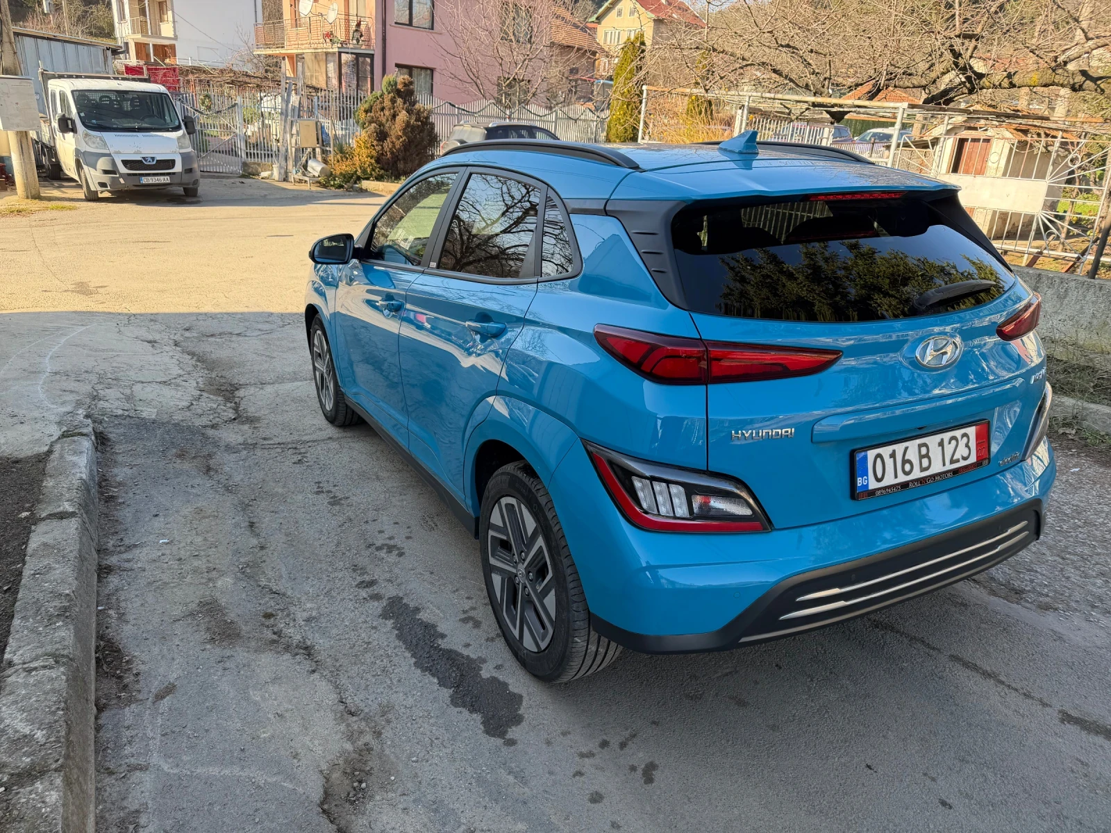 Hyundai Kona 52760km 64kWH сервизна книжка за гаранция - изображение 5