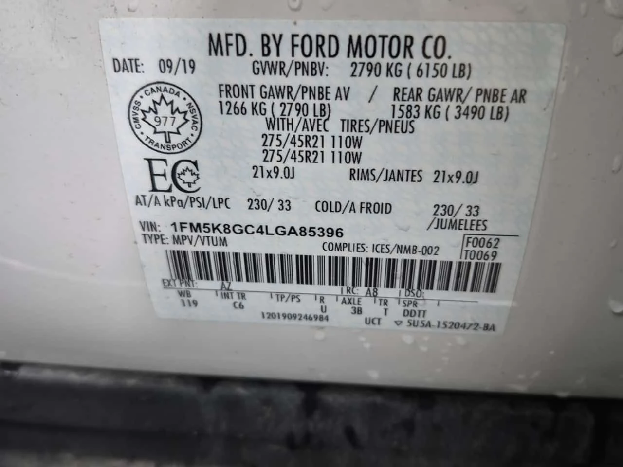 Ford Explorer * ST * CARFAX * 360 КАМЕРА * ОБДУХВАНЕ * 2 КЛЮЧА *, снимка 16 - Автомобили и джипове - 53986836