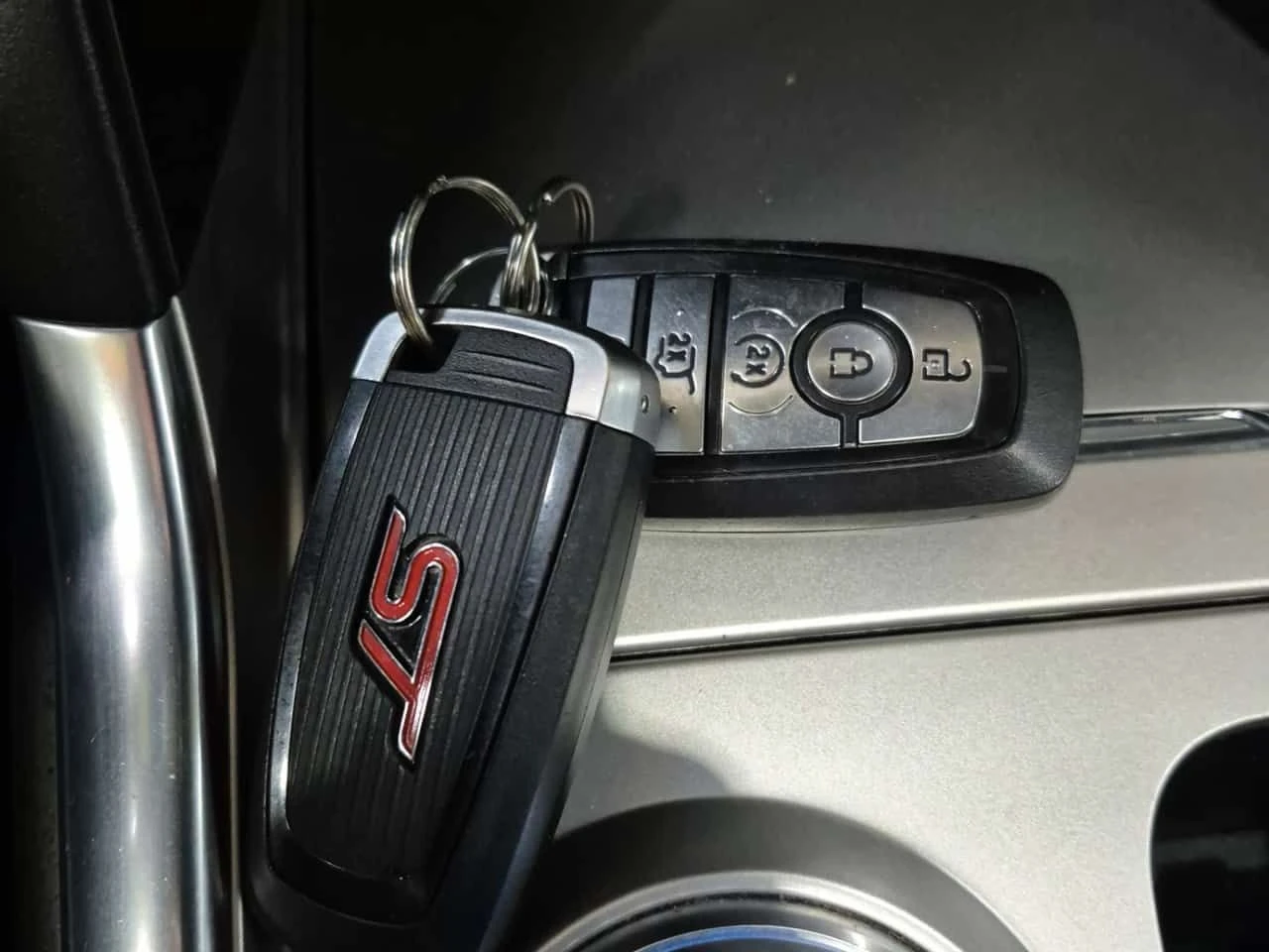 Ford Explorer * ST * CARFAX * 360 КАМЕРА * ОБДУХВАНЕ * 2 КЛЮЧА *, снимка 8 - Автомобили и джипове - 53986836