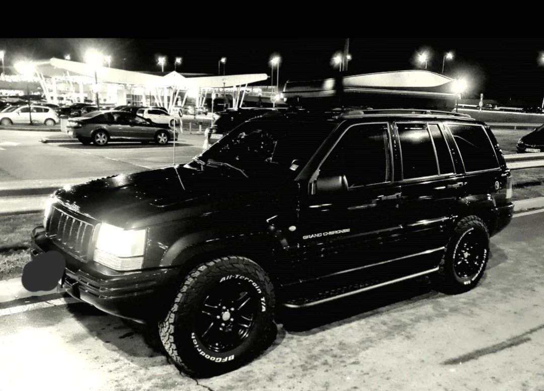Jeep Grand cherokee ZJ 5.9 V8 MAGNUM Като нов!