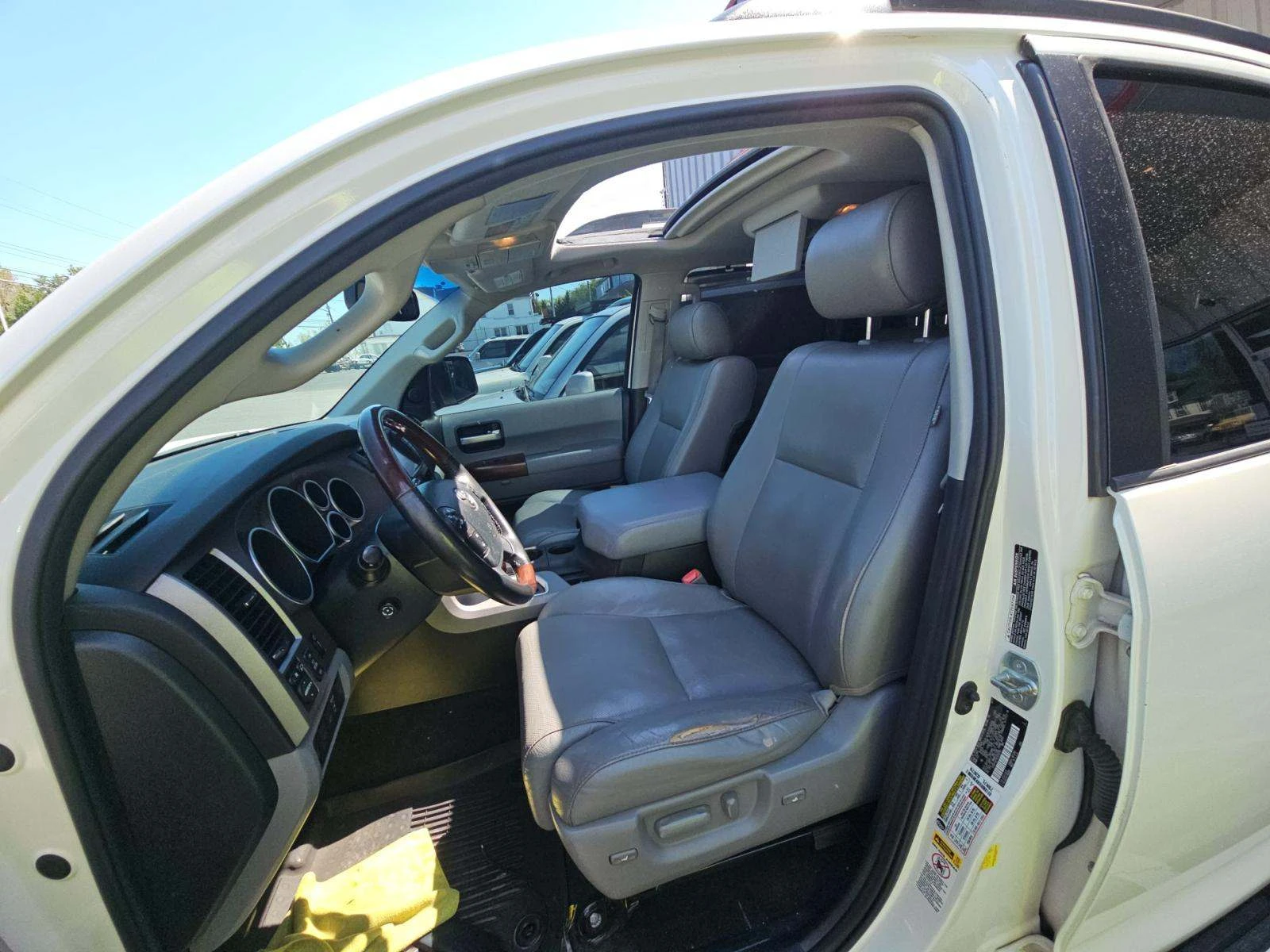 Toyota Sequoia PLATINUM | Mobile.bg � ����������� 7