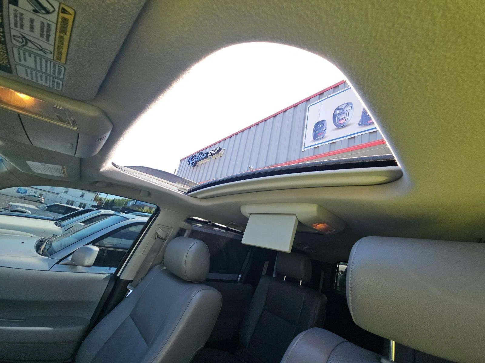 Toyota Sequoia PLATINUM | Mobile.bg � ����������� 9