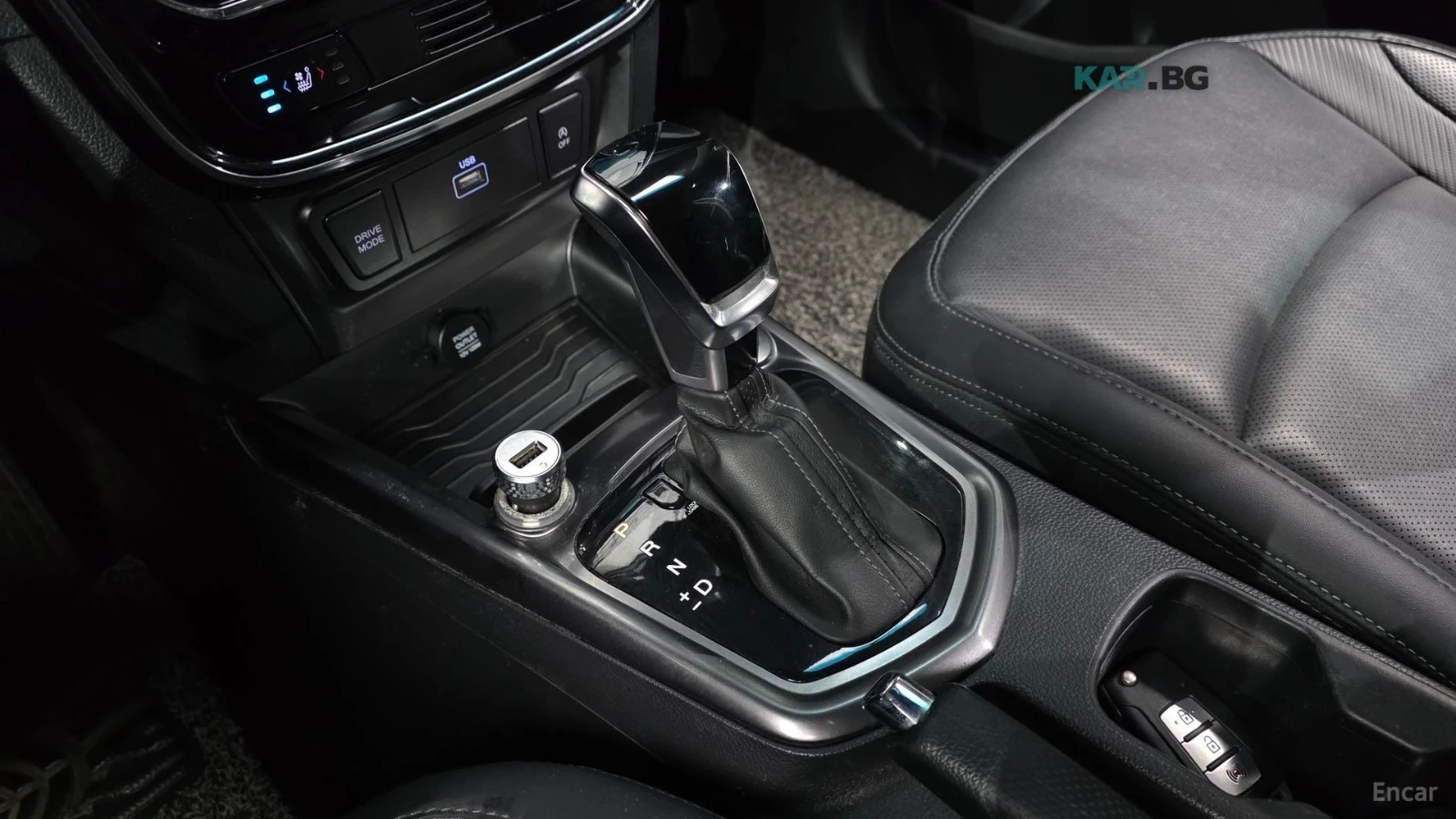 SsangYong Tivoli 1.5* V5* КОЖА* ПОДГРЕВ* ОБДУХВАНЕ* , снимка 9 - Автомобили и джипове - 55314851