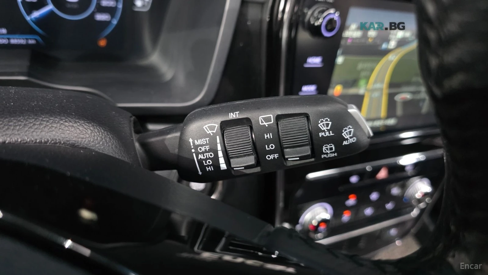 SsangYong Tivoli 1.5* V5* КОЖА* ПОДГРЕВ* ОБДУХВАНЕ* , снимка 16 - Автомобили и джипове - 55314851