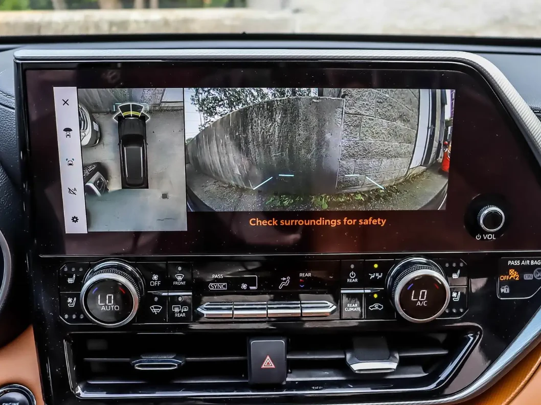 Toyota Highlander Platinum HUD JBL, снимка 10 - Автомобили и джипове - 55405315