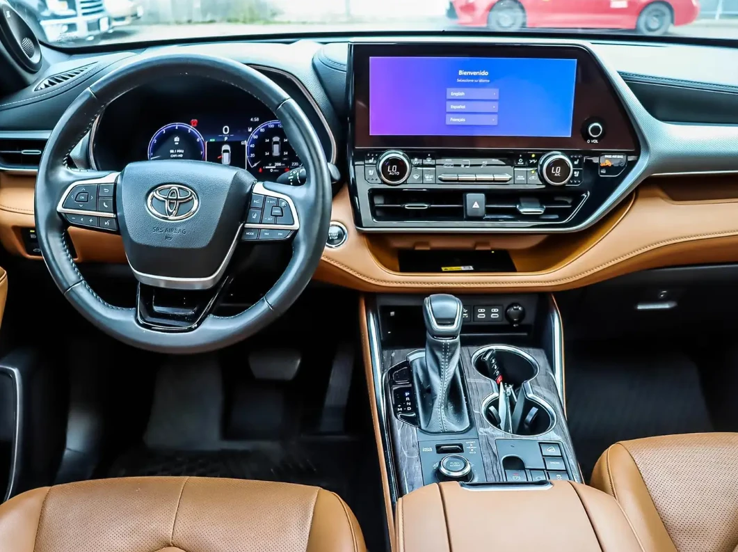 Toyota Highlander Platinum HUD JBL, снимка 7 - Автомобили и джипове - 55405315