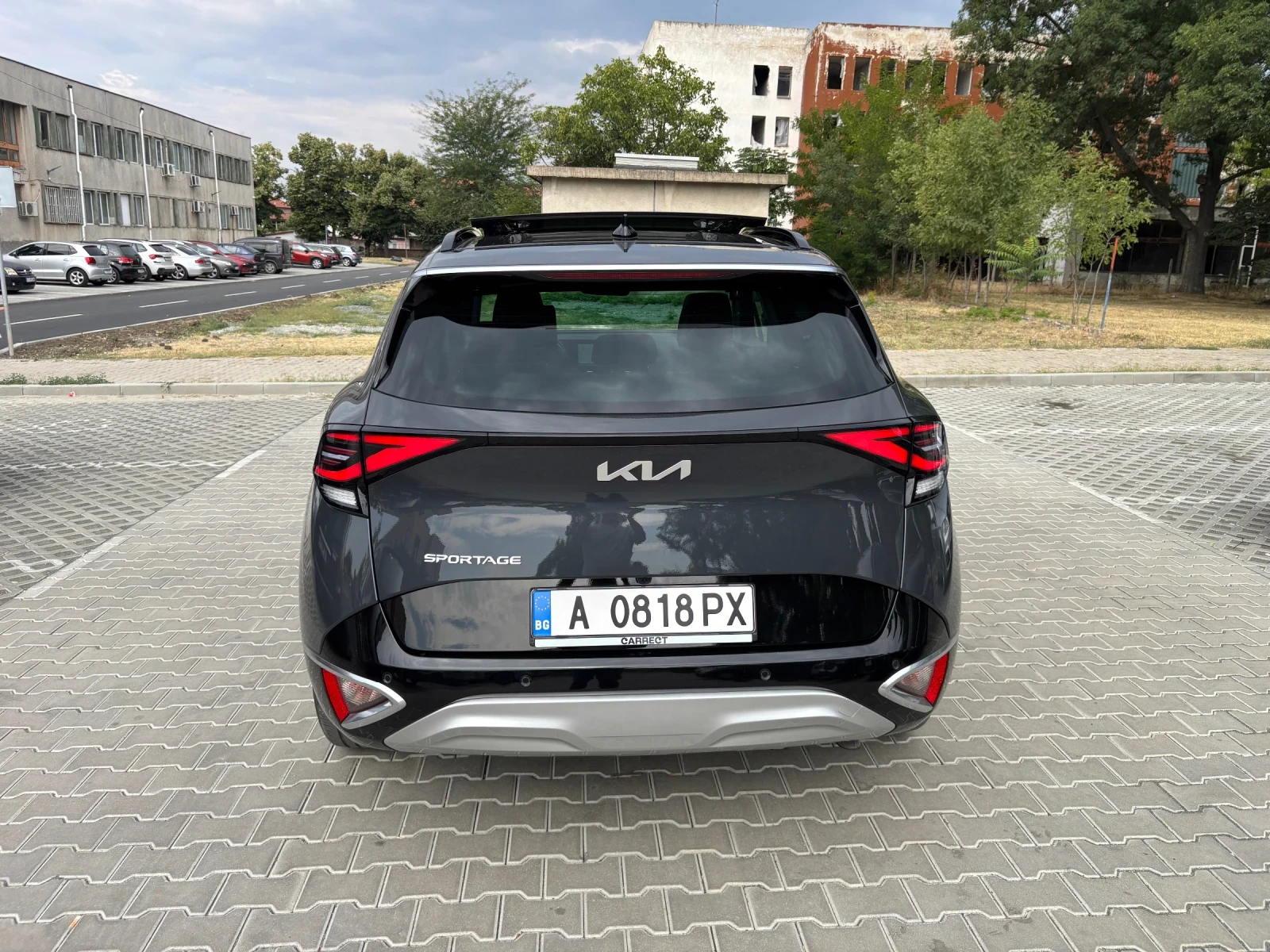 Kia Sportage, снимка 4 - Автомобили и джипове - 56140920