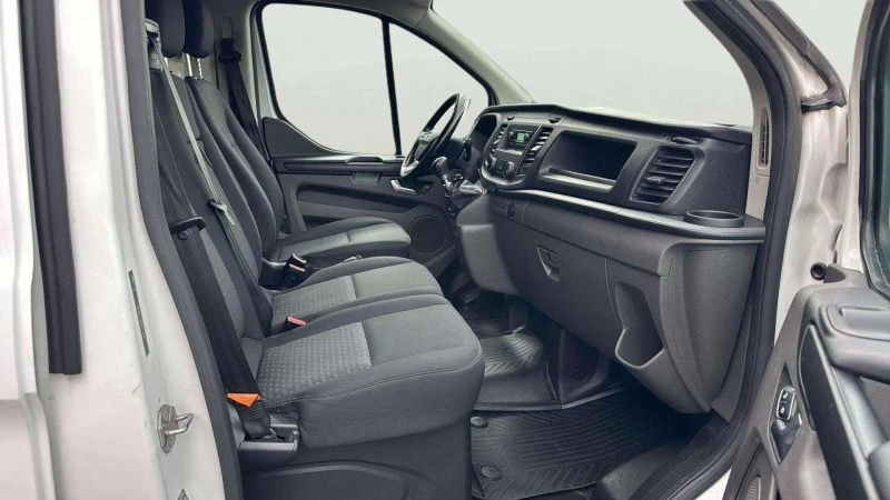 Ford Transit Custom 2.0 EcoBlue, снимка 11 - Бусове и автобуси - 53145570