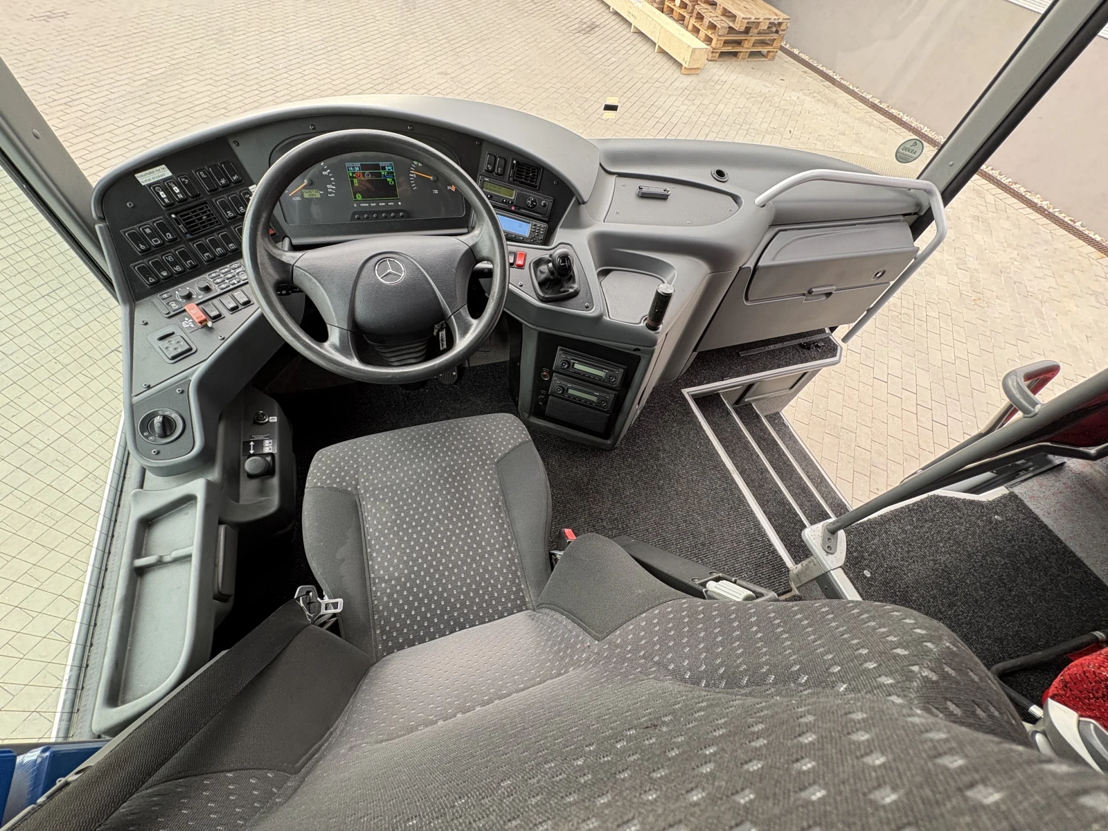 Mercedes-Benz Intouro, снимка 15 - Бусове и автобуси - 54075694