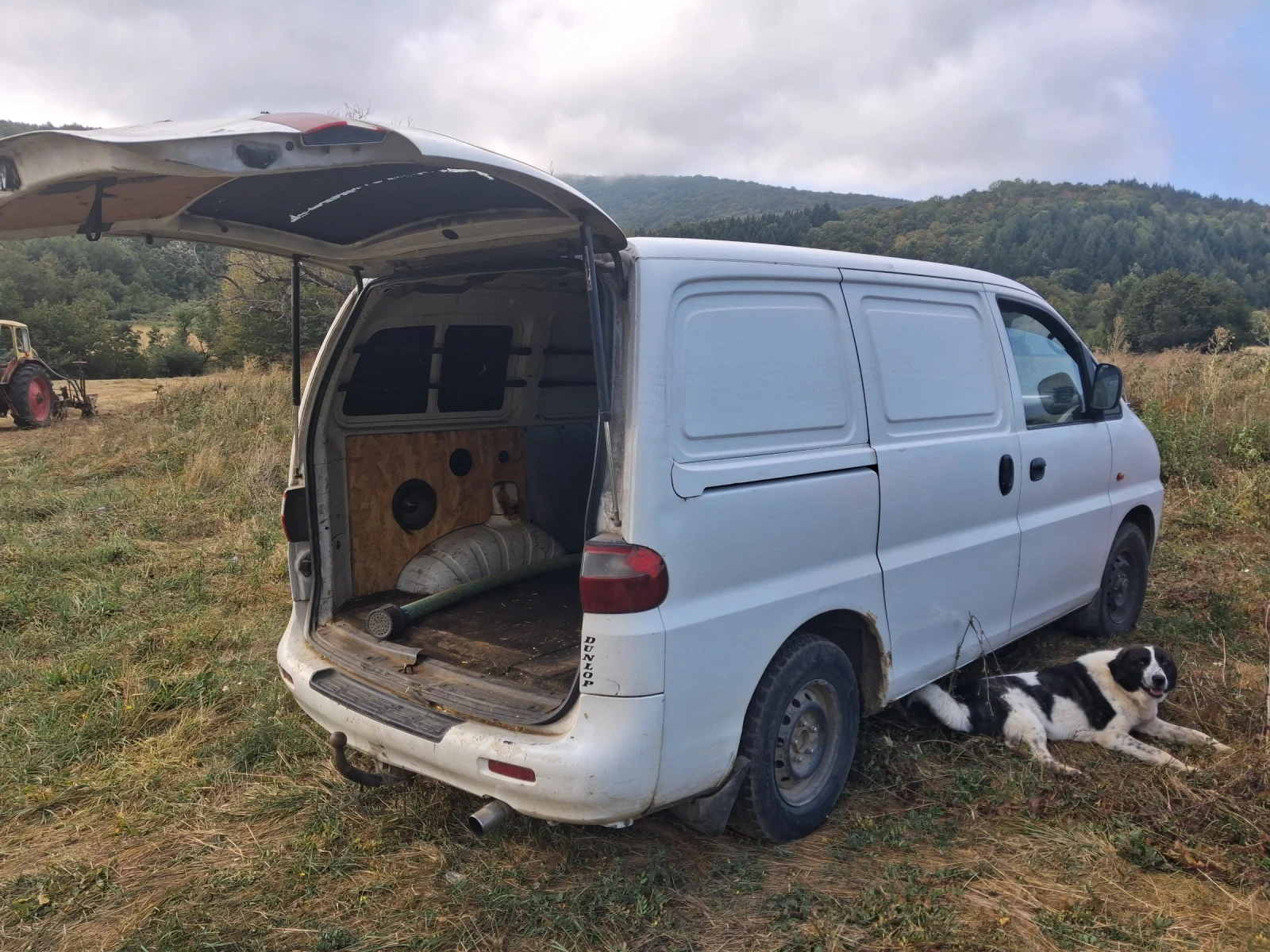 Hyundai H1, снимка 3 - Бусове и автобуси - 55877605
