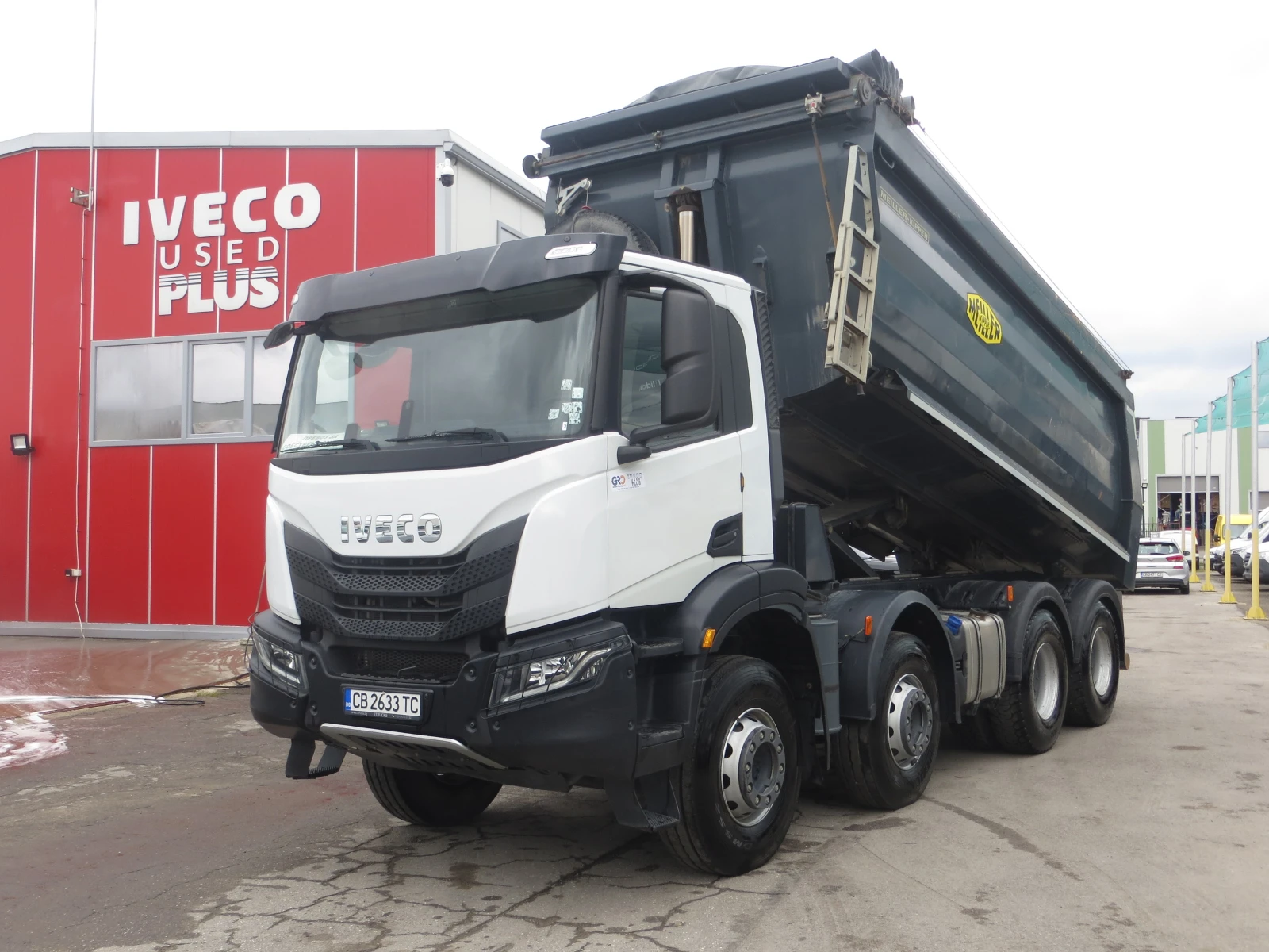 Iveco T-WAY TRAKKER AD410T45