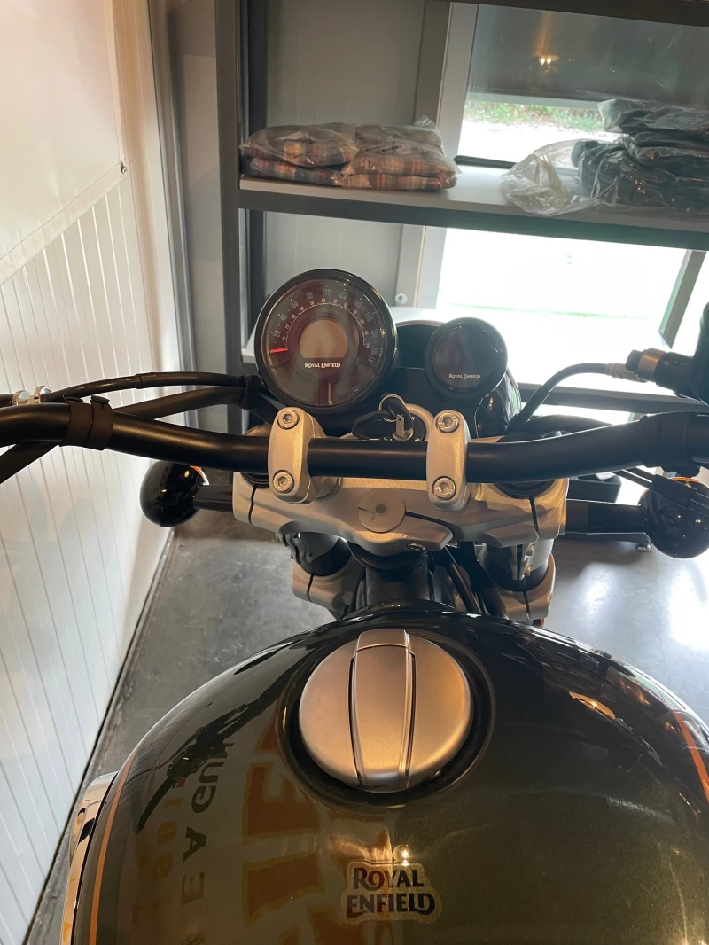 Royal Enfield Super Meteor, снимка 4 - Мотоциклети и мототехника - 51936230