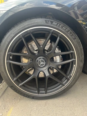 Гуми Летни 315/35R21, снимка 1