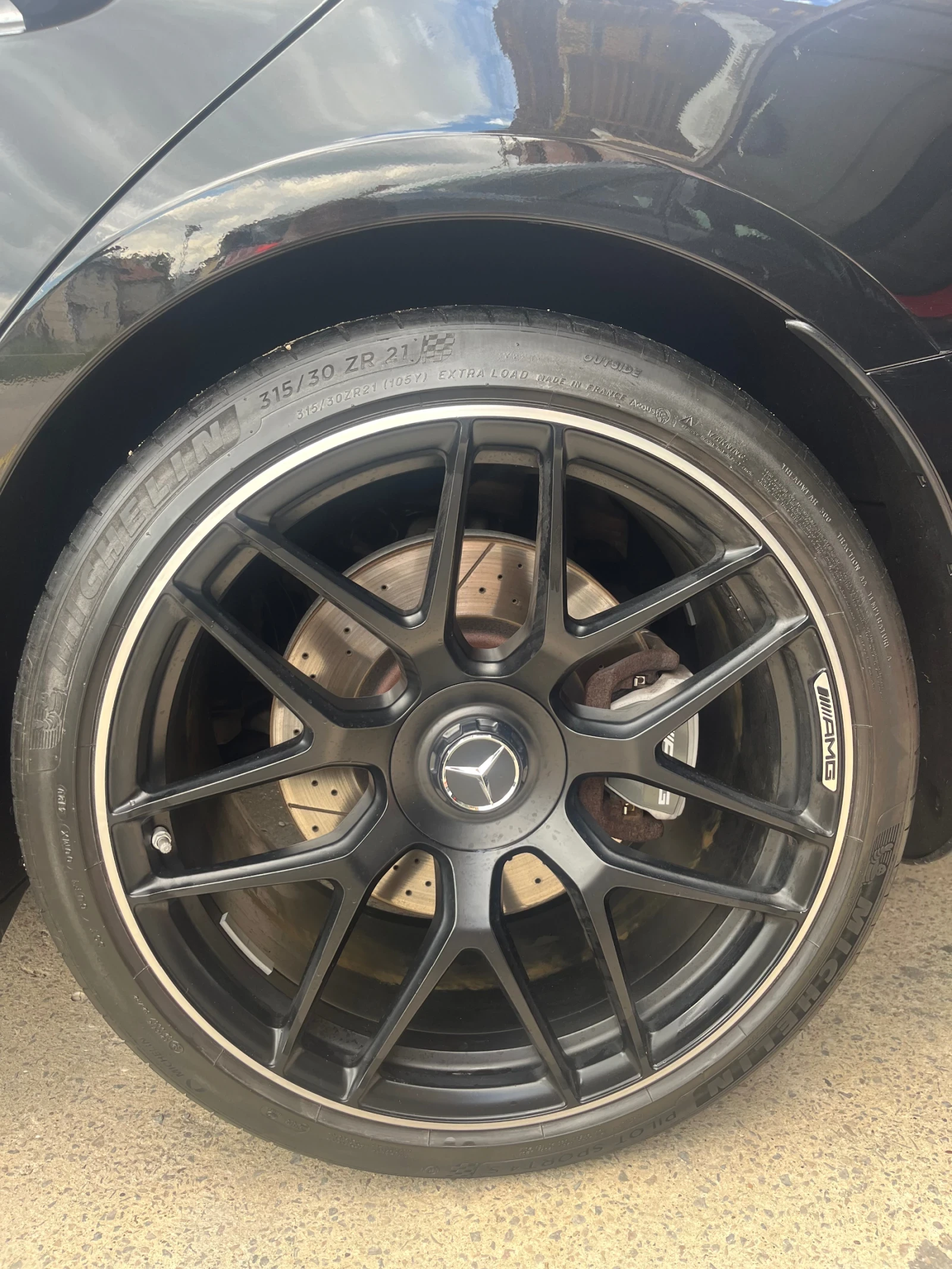 Гуми Летни 315/35R21, снимка 2 - Гуми и джанти - 55022990