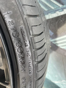 ����� �� �������� �� ���� � ������ 275/30R21 �� Audi