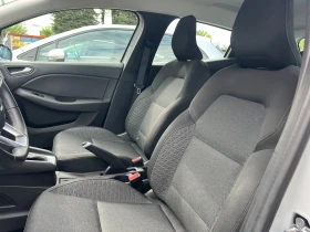 Renault Clio 1.6 E-Tech Hybrid Automatic, снимка 10