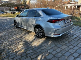 Toyota Corolla 1.8i HYBRID, снимка 8