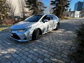 Toyota Corolla 1.8i HYBRID, снимка 9