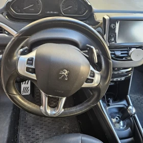 Peugeot 2008 1.2 Allure Автоматик Уникат Швейцария, снимка 9