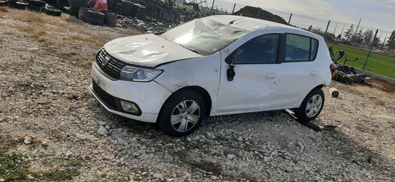 Dacia Sandero 1.5 DCI, снимка 2 - Автомобили и джипове - 44262811