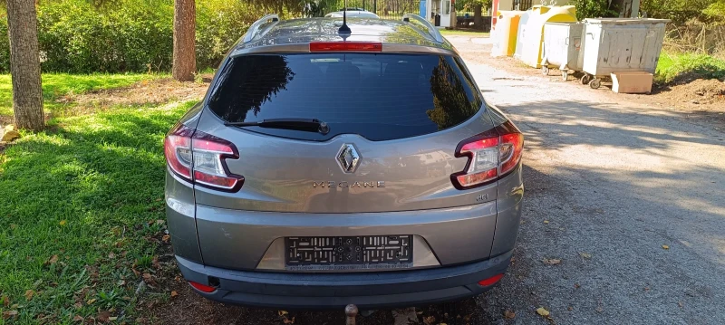 Renault Megane 1.5DCI Avtomat, снимка 4 - Автомобили и джипове - 47579570