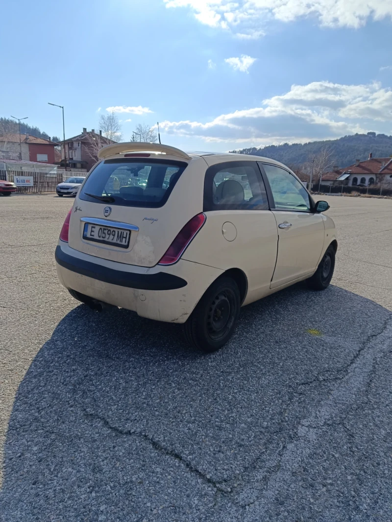 Lancia Ypsilon 1.3 , снимка 4 - Автомобили и джипове - 49330153