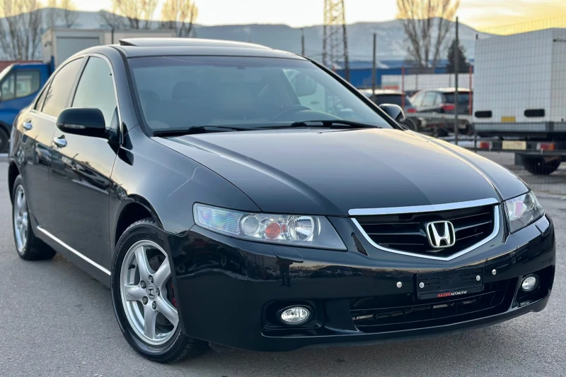 Honda Accord 2.4 Executive Кожа Нави 190хил к.м Като Нова, снимка 2 - Автомобили и джипове - 48562234