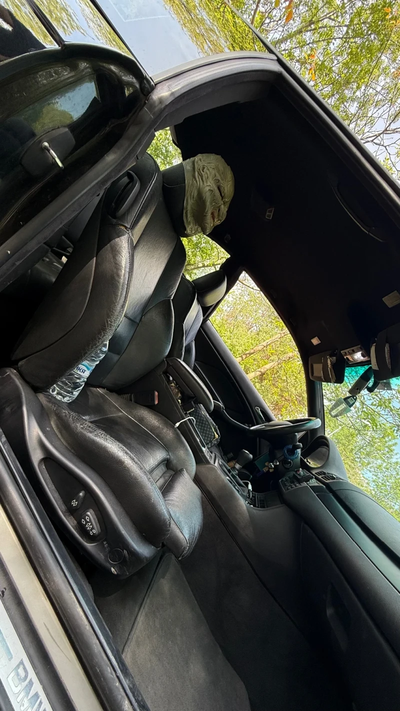 BMW 330 3.0, снимка 11 - Автомобили и джипове - 50438469