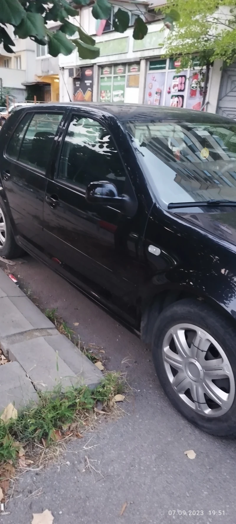 VW Golf, снимка 12 - Автомобили и джипове - 52029230