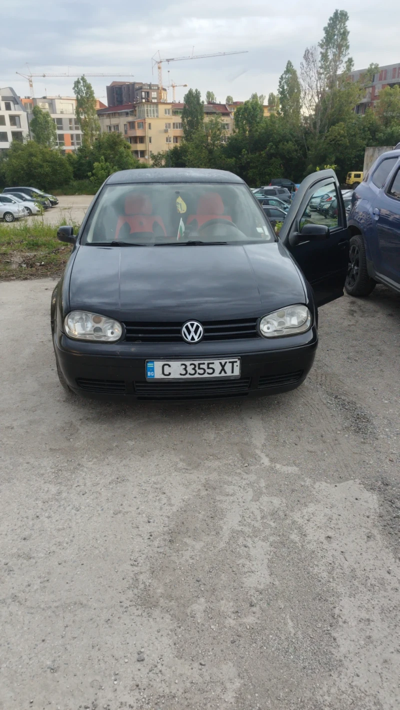 VW Golf, снимка 5 - Автомобили и джипове - 52029230