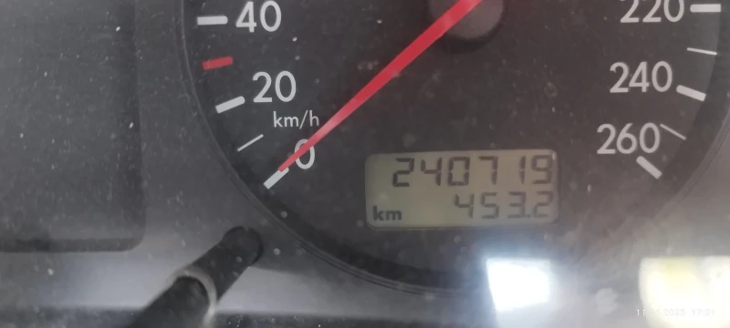 VW Golf, снимка 3 - Автомобили и джипове - 52029230