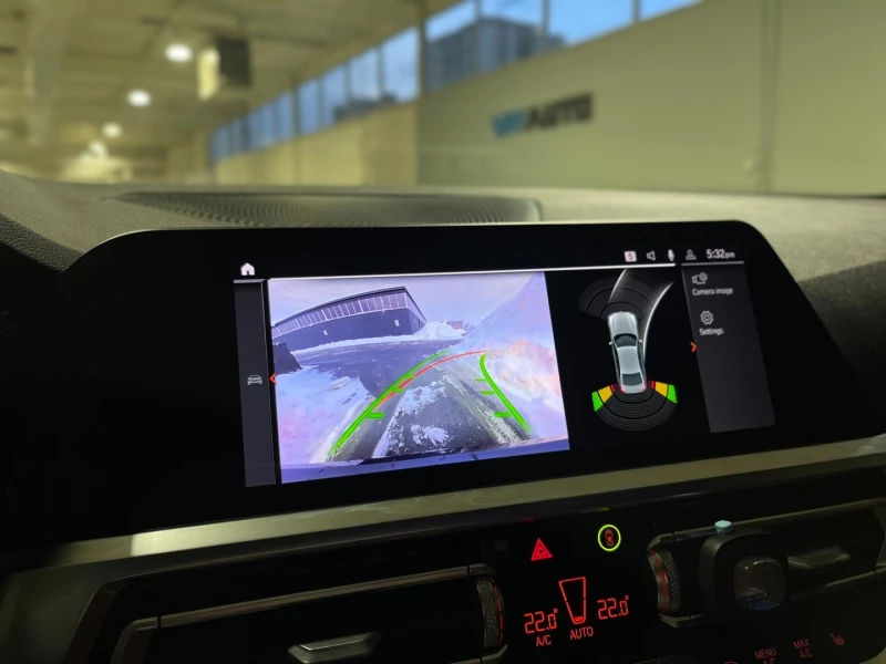 BMW 330 xDrive | Remote Start С РЕГИСТРАЦИЯ & АВТО КРЕДИТ , снимка 10 - Автомобили и джипове - 53287527