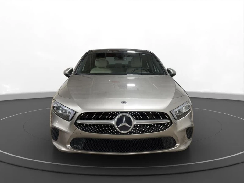 Mercedes-Benz A 220 A-Class A* 4MATIC* АвтоКредит* (ЦЕНА ДО БГ), снимка 2 - Автомобили и джипове - 53500812