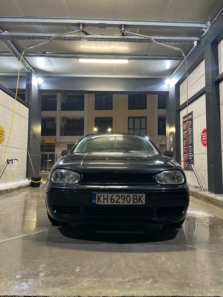 VW Golf, снимка 5 - Автомобили и джипове - 49211443