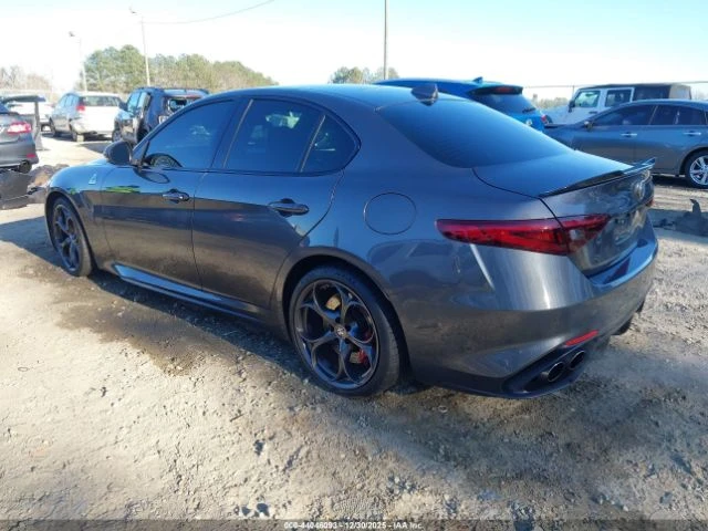 Alfa Romeo Giulia QUADRIFOGLIO 2.9L V6 505кс, снимка 3 - Автомобили и джипове - 53034070