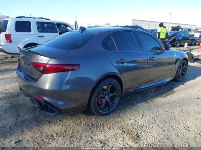Alfa Romeo Giulia QUADRIFOGLIO 2.9L V6 505кс, снимка 4 - Автомобили и джипове - 53034070