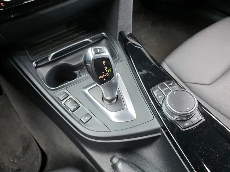 BMW 320 d, снимка 9 - Автомобили и джипове - 54592461