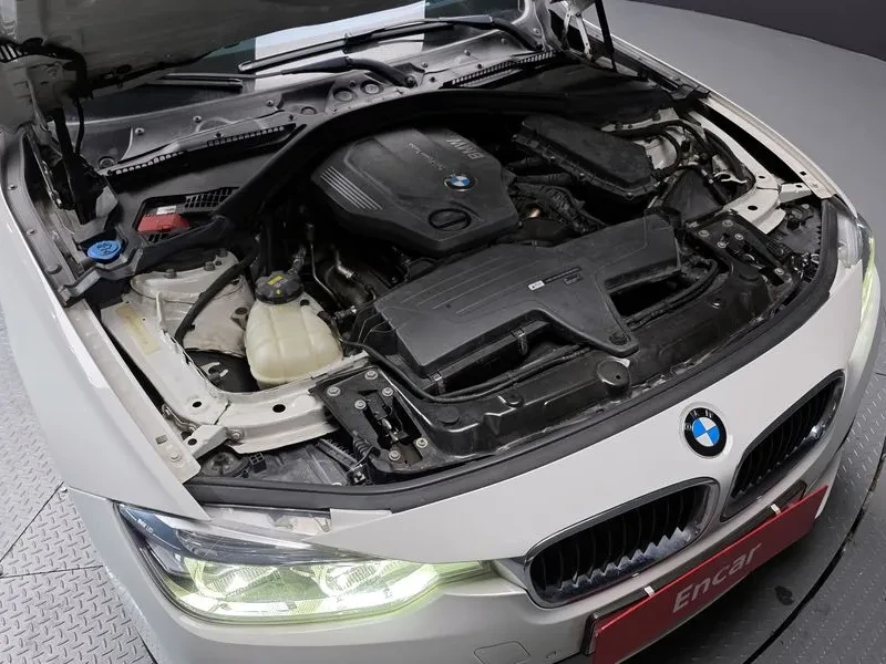 BMW 320 d, снимка 6 - Автомобили и джипове - 54592461