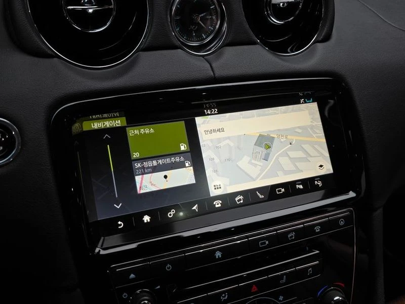 Jaguar Xj 3.0 Automatic, снимка 15 - Автомобили и джипове - 55926417