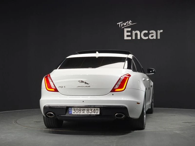 Jaguar Xj 3.0 Automatic, снимка 4 - Автомобили и джипове - 55926417